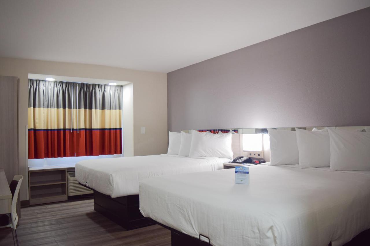 Travelers Inn And Suites Raleigh Extérieur photo
