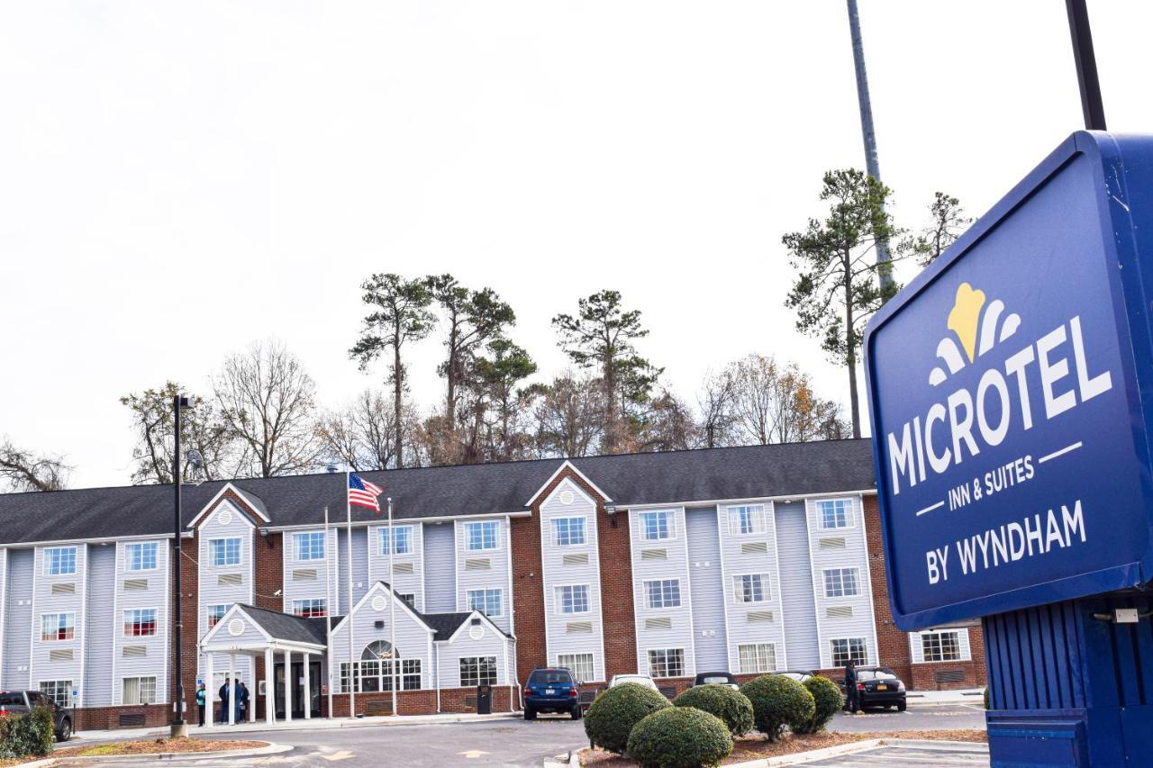 Travelers Inn And Suites Raleigh Extérieur photo