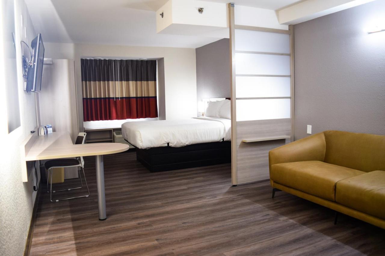 Travelers Inn And Suites Raleigh Extérieur photo