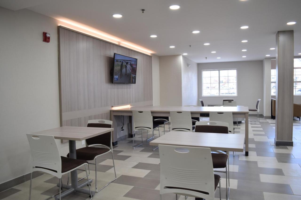 Travelers Inn And Suites Raleigh Extérieur photo